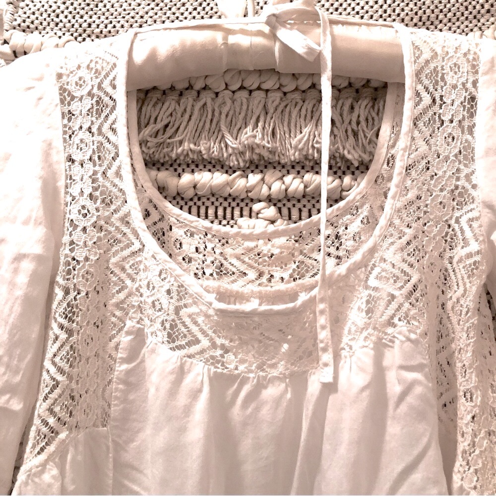 LA Hearts Blouse Embroidered White Small - Picture 3 of 8